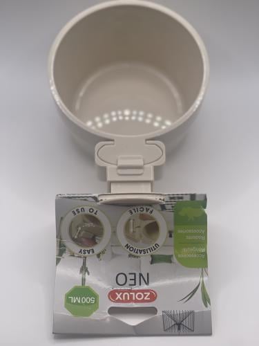 معلف طيور كبيرة