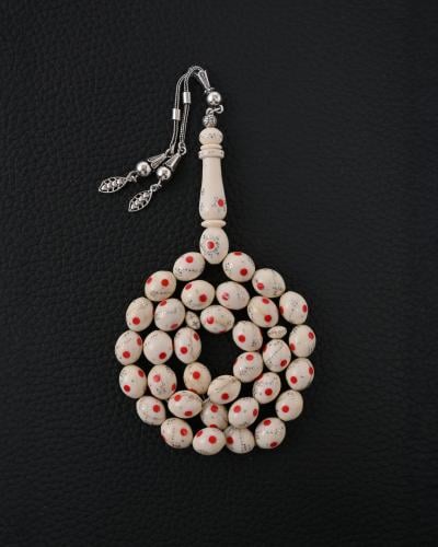 سبحة عاج ناب الفيل… فخامة نادرة لا تشبه أحدًا