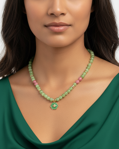 عقد من حجر الأفينتورين الأخضر مع الرودوكروزيت الطبيعي