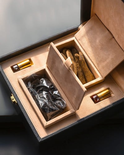Moroccan Oud Mohsen Double A Set and Oud Oil