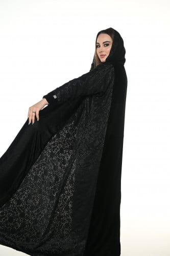 عباية مخمل