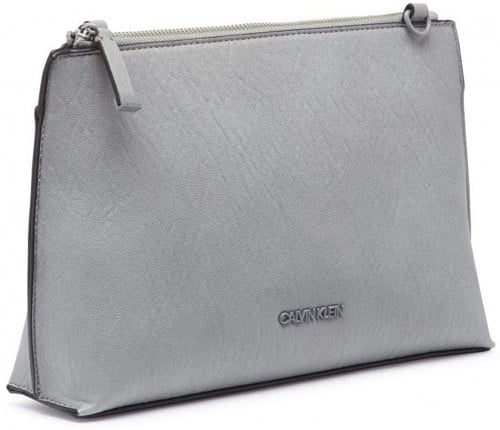 شنطة نسائية من كالفن كلاين