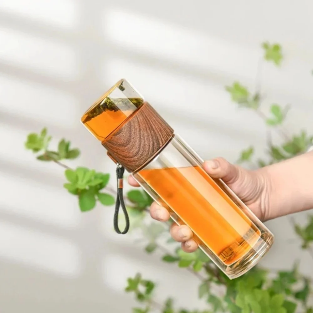 استمتع بالمشروبات الساخنة مع المج الحراري الشفاف