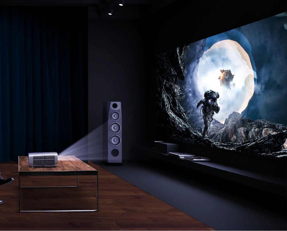 استكشف مميزات ووظائف البروجكترات الحديثة.