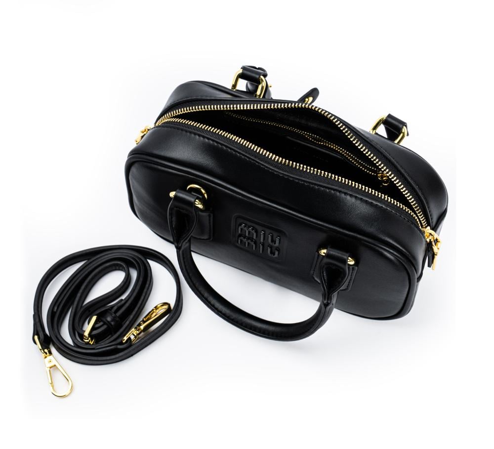 حقيبة ميو ميو  أركادي الحجم الوسط