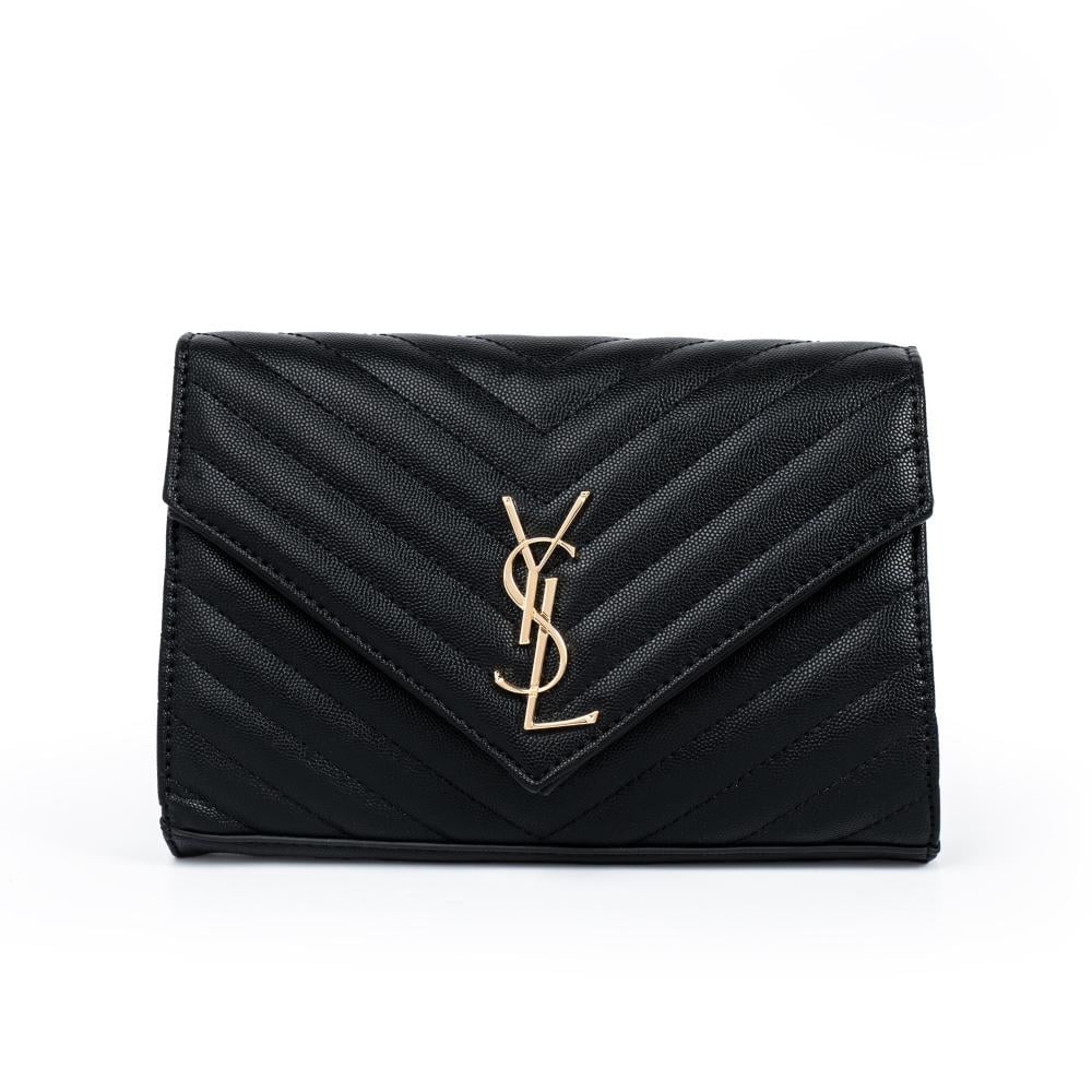 حقيبة سان لوران كاساندر بتصميم ظرف مبطن