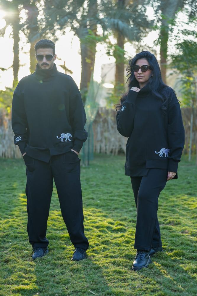 بلوفر الاسود \  Black pullover