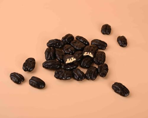 دراجيه من مكسرات فاخرة بالشوكلاتة الداكنة