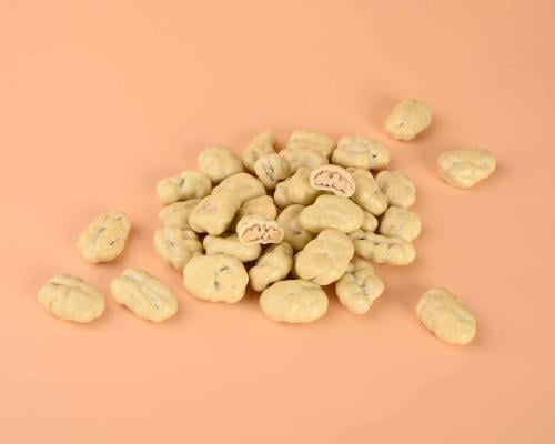 صورة مقربة لدراجيه بيكان بالشوكلاتة البيضاء البلجيكية