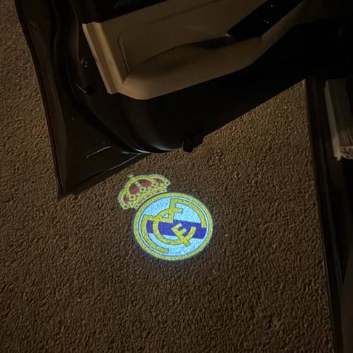 أفرقة ولاعبين