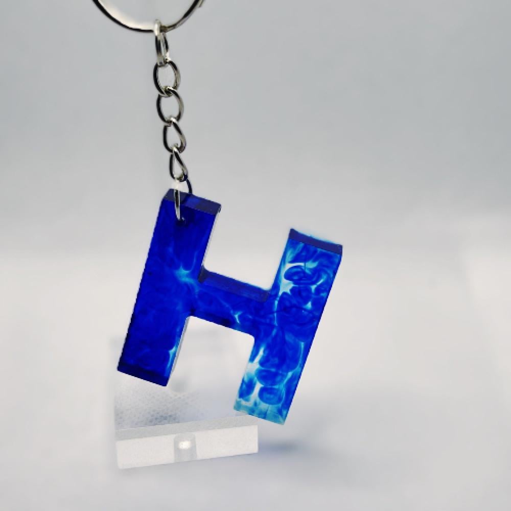 ميدالية حرف h