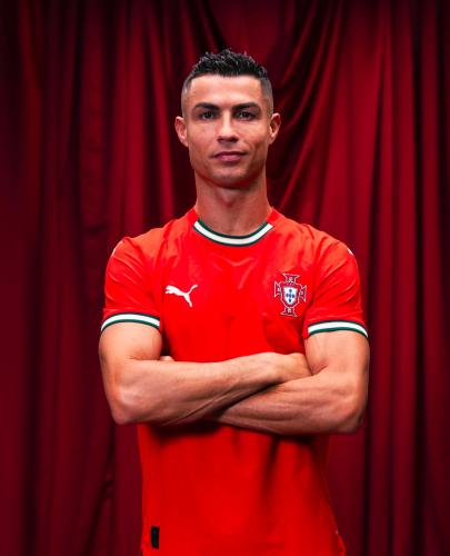 تيشيرت منتخب البرتغال الأساسي 2025