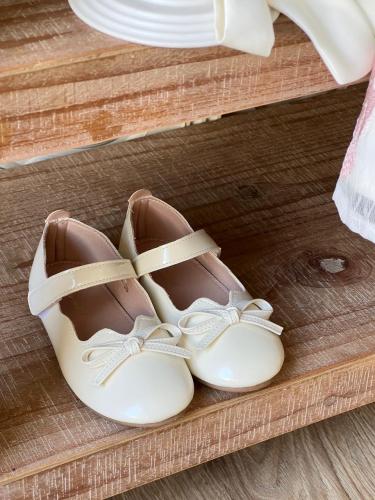 حذاء بيج 20 / 31