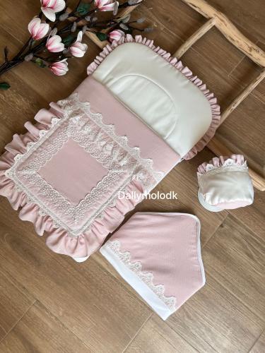 مدس مع اللفه والقبعه الفرنسيه