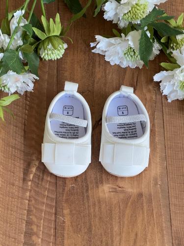 حذاء مواليد