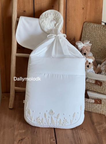 مدس شك يدوي مع اللفه والقبعه الدائريه