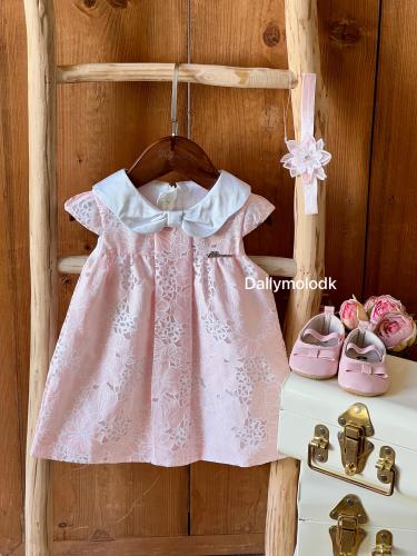 فستان من3 شهور الى سنه ونص