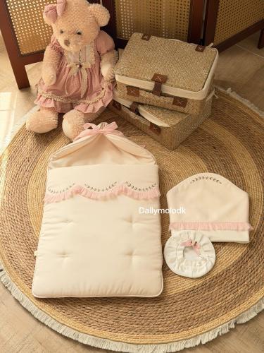 مدس مع اللفه والقبعه الدائريه