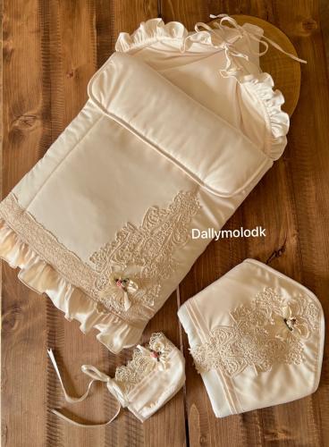 مدس بيج مع اللفه والقبعه الفرنسيه