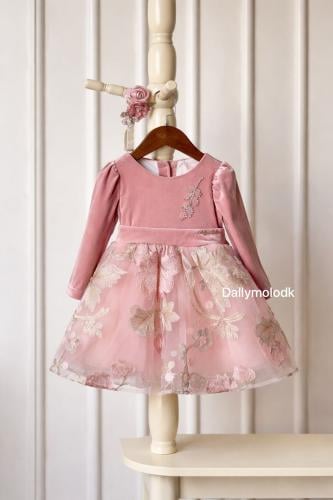 فستان مخمل 3-6 الى 2 سنه