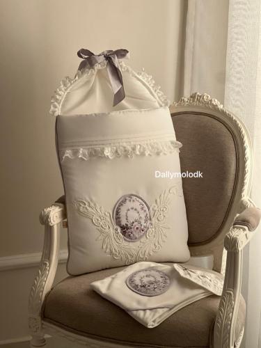 مدس مع اللفه والقبعه الدائريه