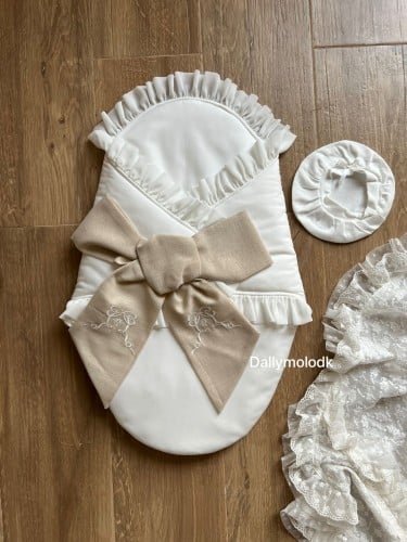 مهاد محايد فيونكه بيج مع القبعه الدائريه