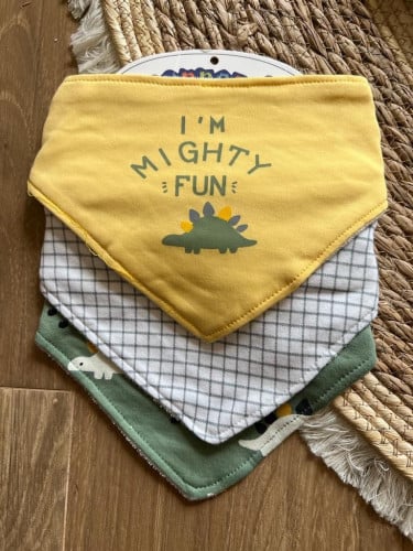 3 مريلات ولادي