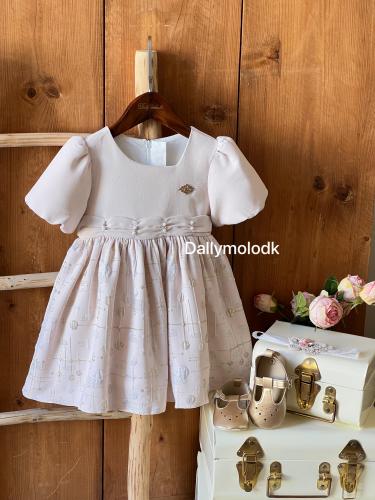 فستان من3 شهور الى سنه ونص