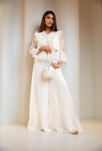 بدله قميص وبنطلون و توب