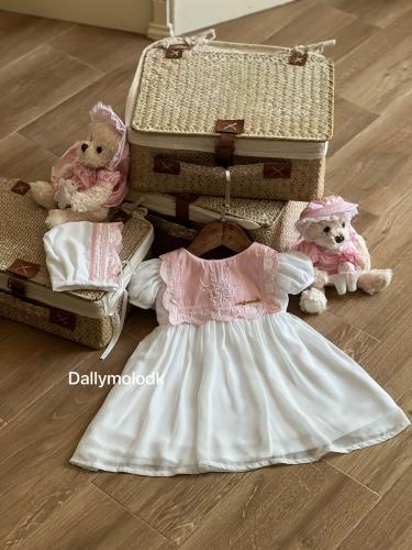 فستان اوف وايت مع  القبعة من  3 شهور الى 1 سنة