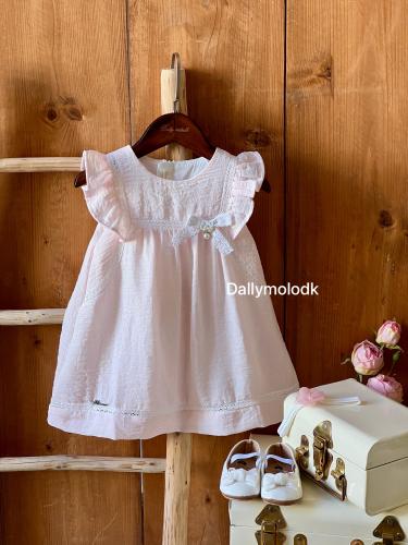 فستان من3 شهور الى سنه ونص