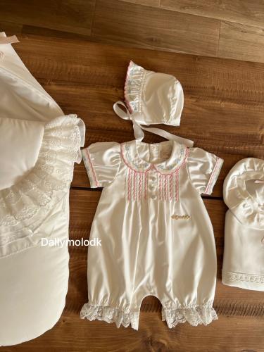 افرول مع القبعه الفرنسيه