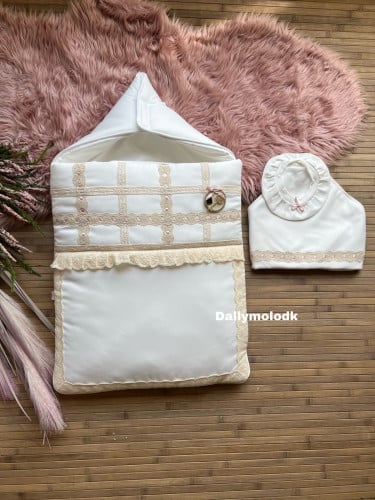 مدس بناتي مع اللفه والقبعة الدائرية