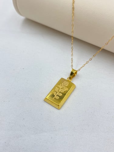 21 karat alloy necklace