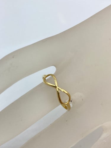 خاتم عيار 18