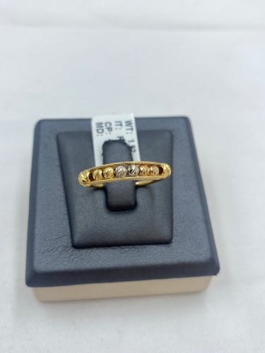 خاتم عيار 18