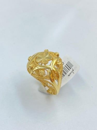 18 karat ring