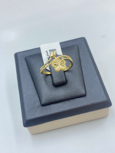 خاتم عيار 18