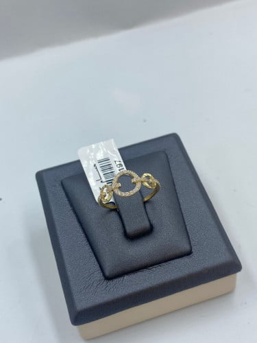 18 karat ring
