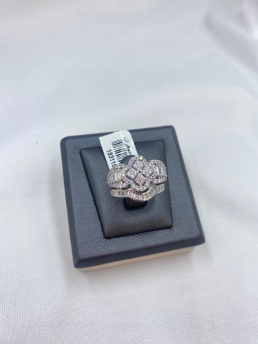 خاتم عيار 18