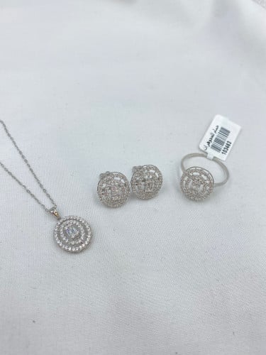 نصف طقم عيار 18