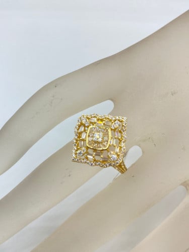 خاتم عيار 18