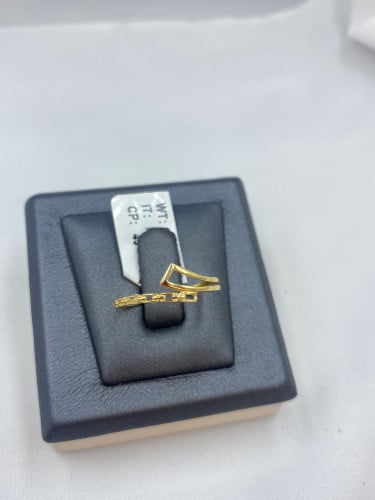 خاتم عيار 18