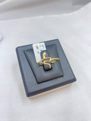 خاتم عيار 18