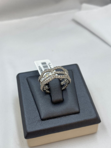 خاتم عيار 18