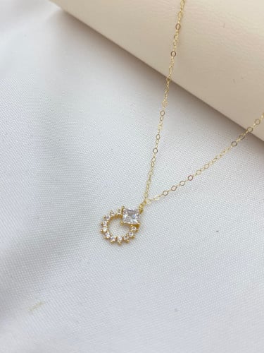 18 karat necklace