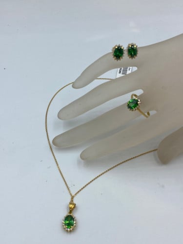 نصف طقم عيار 18