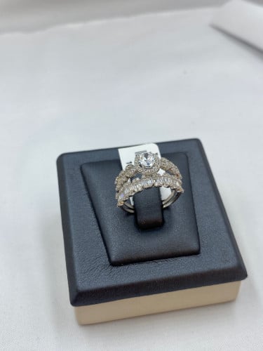 خاتم عيار 18