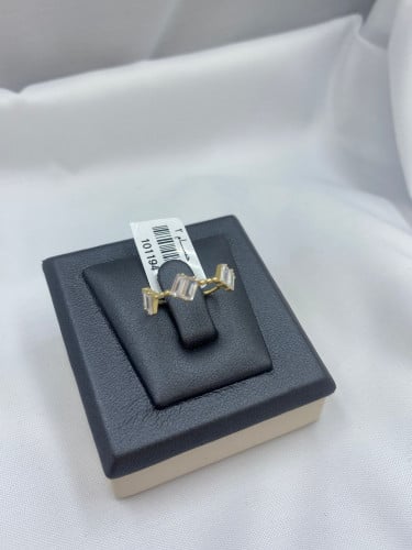 خاتم عيار 18