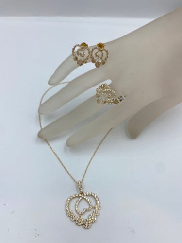 نصف طقم عيار 18